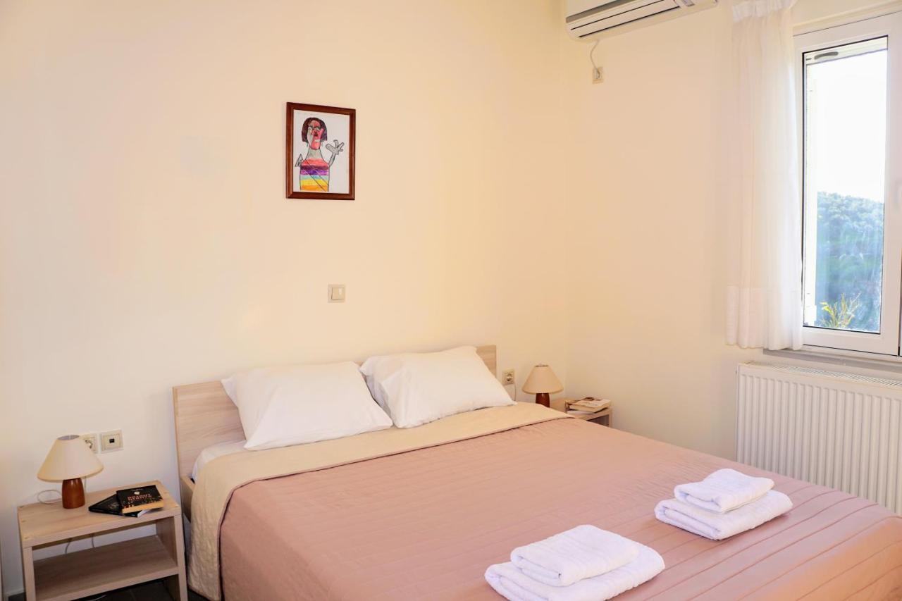 Olive Tree Hillside Apartment Stalós Exteriér fotografie